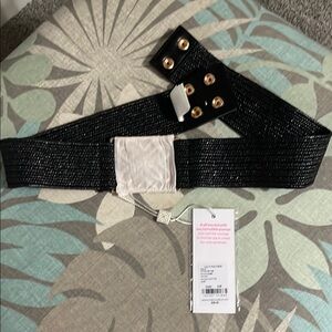 Lilly Pulitzer Black Belt with Elegant Design
